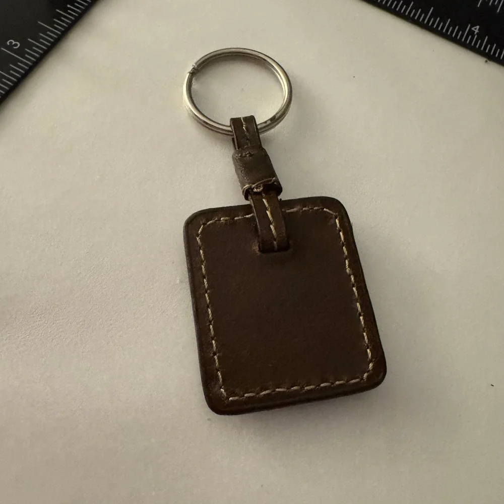 Minicci Keychain Key Ring Brown Leather Silver Tone Logo‎ Keyfob